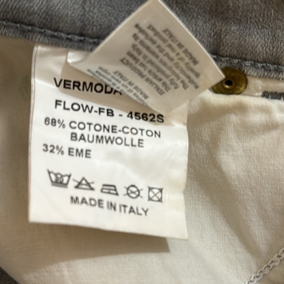 Dismero Grey Jeans - Picture 9 of 14